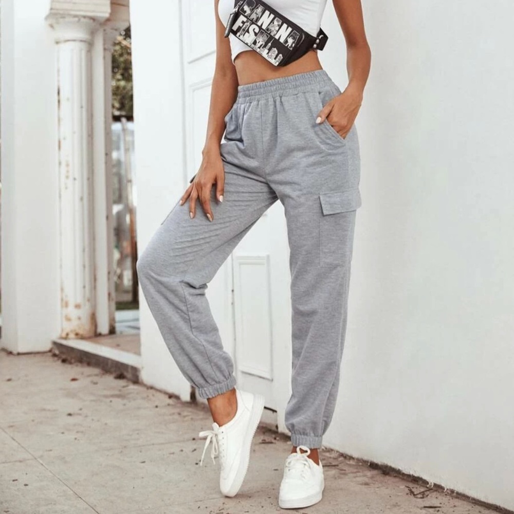 NWOT Soft Light Grey Sweatpants Joggers Cargo